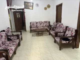  8 بيت عائله كبير للاجار الشهري