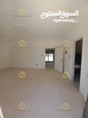  17 فيلا للايجار .. يوجد خيارات اخرى Villa for rent.. other options available / V152