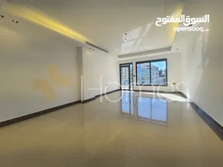  7 شقة اخير مع روف للبيع في رجم عميش بمساحة اجمالية 275م