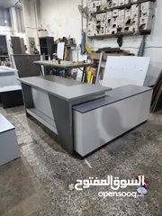  11 محتاج مكتب إداري للغرف الصغيرة عنا الحل مكتب 160سم مع جانبية وادراج وطاولة هديه بسعر مناسب اثاث