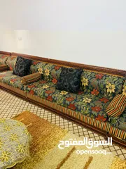  4 مجلس كورنر 6 مقاعد و3 زوايا مع مراكي بحاله ممتازة