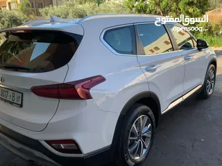  17 سنتافي 2019بالرخصة ركاب 6+1دهان شركة عداد 45الف فل فل اضافات ومواصفات ماتور 2000_ديزل امكانية البدل