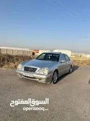 1 باب مرسيدس قرش ونص خلفي