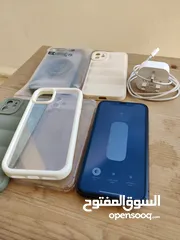  9 iphone 11 almost NEW