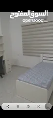  1 شقه 160م2 مطله موقع مميز بالقرب من الاكاديميه سكن طالبات