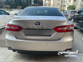  7 تويوتا كامري 2019 LE بسعر مغري البيع كاش فقط