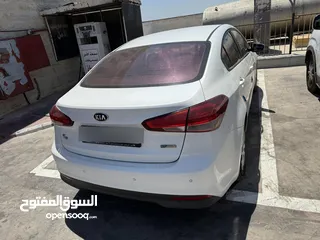  3 Kia Cerrato k3