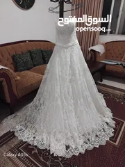  1 فستان زفاف للبيع بسعر مغري