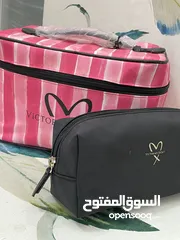  1 حقيبة ماركة Victorias Cecret-تصلح للميكب مع محفظة
