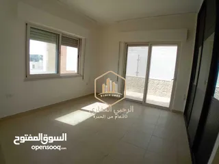  13 روف / للايجار / 3نوم / مطل مع ترس / دابوق