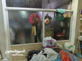  2 باب المنيوم سحاب عرض 270ارتفاع 210باب بحال وكاله