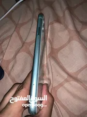  4 iPhone 11 128GB green