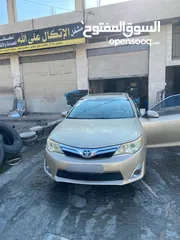  1 تويوتا كامري 2012