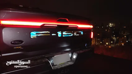  25 f150 lightning 2022 lariat fully loaded فحص كامل