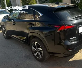  8 Lexus NX300 2017