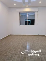  14 شقه للبيع عند مدرسه مريم بنت عمران