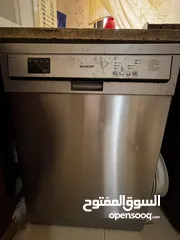  1 جلاية وتخت مفرد ونص وميكرويف وطقم كنب وخزانة وتخت بناتي طابقين للبيع