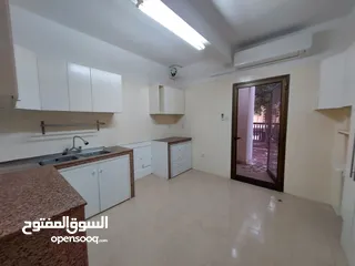  3 3 Bedrooms Villa for Rent in Shatti Al Qurum REF:944R
