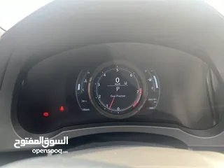  4 Lexus IS350 F Sport خليجي وكالة عمان