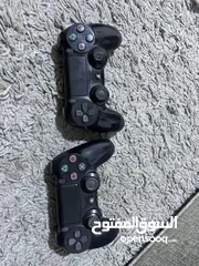  1 يدتين اصليات للبلاستيشن 4