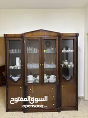  2 بوفيه خشب ثقيل مستعمل
