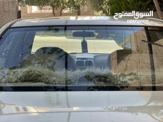  6 هونداي فيرنا 2001 نظيفة جدا