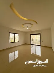  1 شقة طابق اول سوبر ديلوكس بأجمل مناطق عرجان مساحة داخلية 175 متر