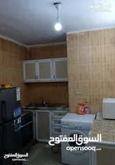  6 شقة مفروشة للبيع المستعجل بداعي السفر في إربد شارع الجامعة
