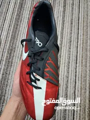  2 حذاء نايك T 90 رياضي اصابع لكرة القدم اصلي 100 % جديد غير مستخدم نهائيا بحالة الشركة  مقاس 45