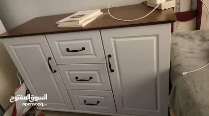 1 بوفيه ابيض خشب لغرفة المعيشة