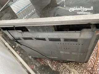  7 للبيع 2 افران سوبر جنرال وثاني فرانسيك بحالة جيدا