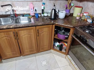  4 مطبخ كامل خزانات و جوارير و غرانيت ثقيل