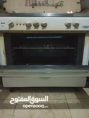  4 غاز للبيع بعمل بشكل ممتاز بسعر مغري