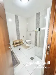  8 شقةً مميزة والعمارة مميزة