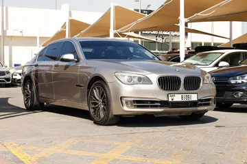  2 Bmw 740 full options gcc