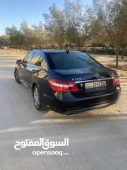  3 مرسيدس E300 نظيف