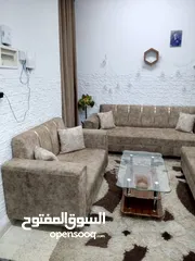  5 طقم كنب للبيع مستعمل خفيف