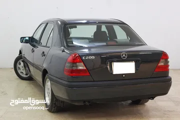  10 Mercedes Benz C200 1997
