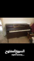 1 بيانو للبيع