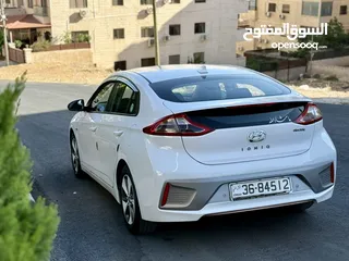  12 هيونداي ايونيك 2018 فل وفحص كامل استخدم شخصي بسعر مغري كاش واقساط