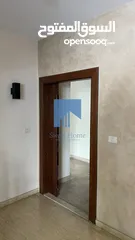 4 شقة فاخرة للبيع في الشميساني طابق ارضي معلق 230م تشطيب سوبر ديلوكس بسعر مغري لم تسكن
