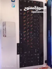  4 لابتوب سامسونج ويندوز 7 مستعمل بدو بطارية مع شاحنة الاصلي
