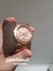 2 MICHAEL KORS_Runway Rose Gold-Tone Watch for sale ساعة نسائية ماركة مايكل كورس للبيع