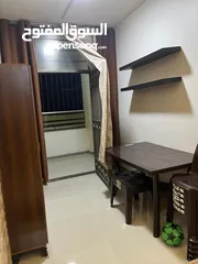  3 شقة بموقع ممتاز بجبل طارق شبة جديده بسعر ممتاز