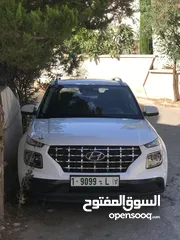  4 السيارة هونداي فينو 2021