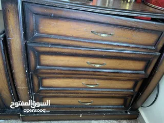  7 غرفة نوم شبابيه ، وقابله للتفاوض