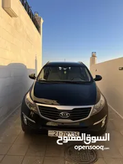  1 كيا سبورتج موديل 2012 وارد الوكاله بحاله ممتازه مالك اول فحص كامل