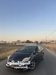  2 تويوتا بريوس 2012 للبيع