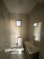  6 شقق فاخرة و سوبر ديلوكس للبيع في سحاب بمساحة 145 متر