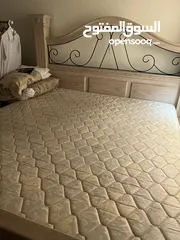  3 سرير مع كومدينو